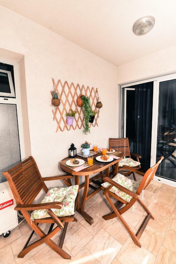 Marilyn Apartment Budva Dış mekan fotoğraf